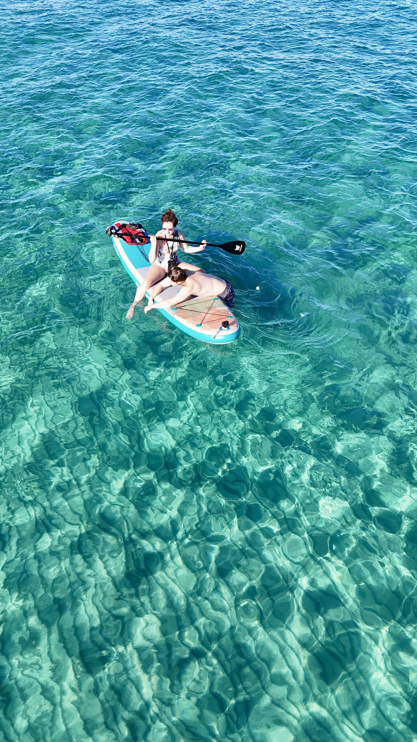 Akyaka'da şişme SUP board kiralama — Gökova'da kürek sörfü rotası