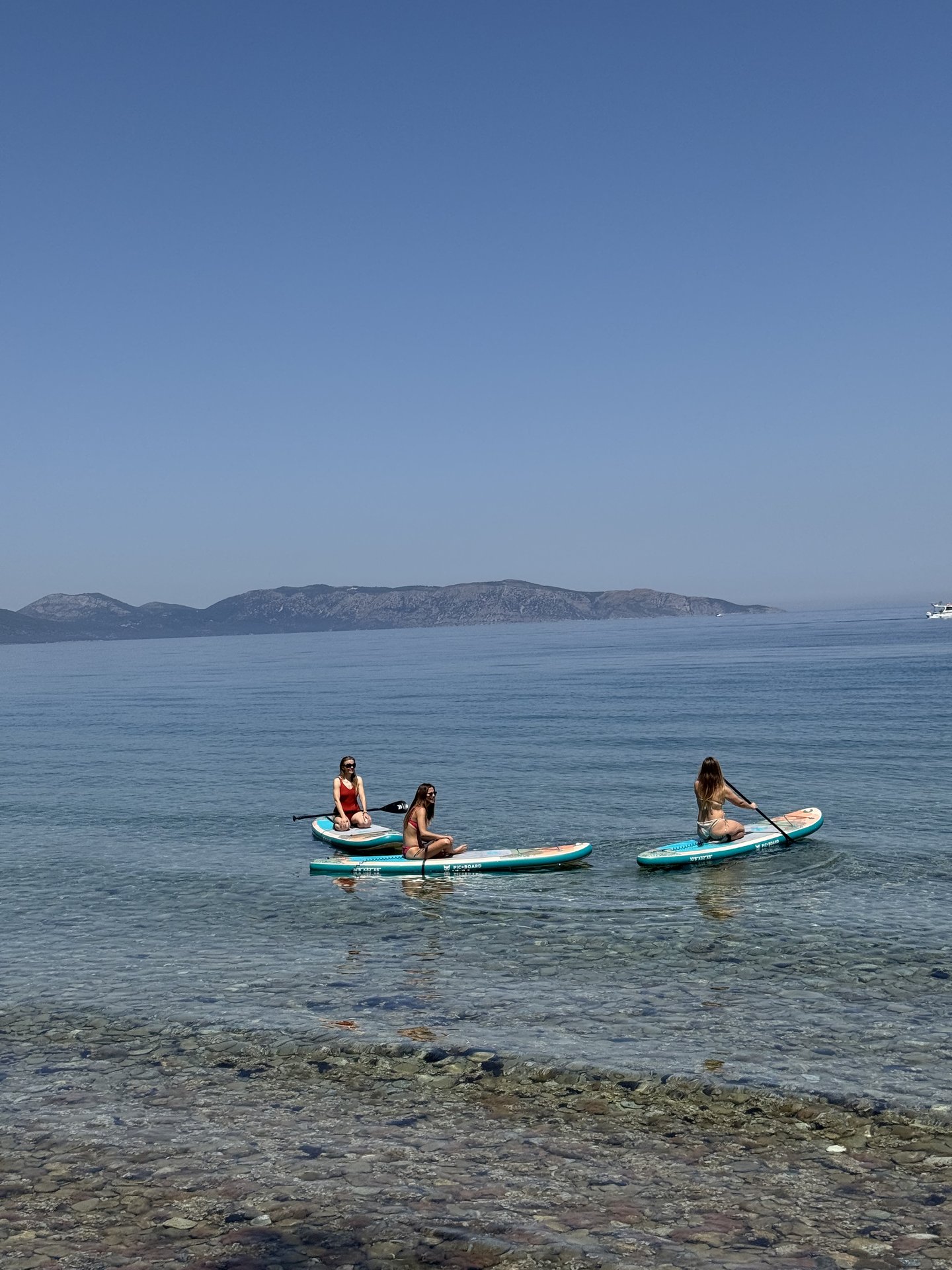 Sığacık Teos Antik Kenti yakınında SUP board — tarihi kıyı paddleboard rotası