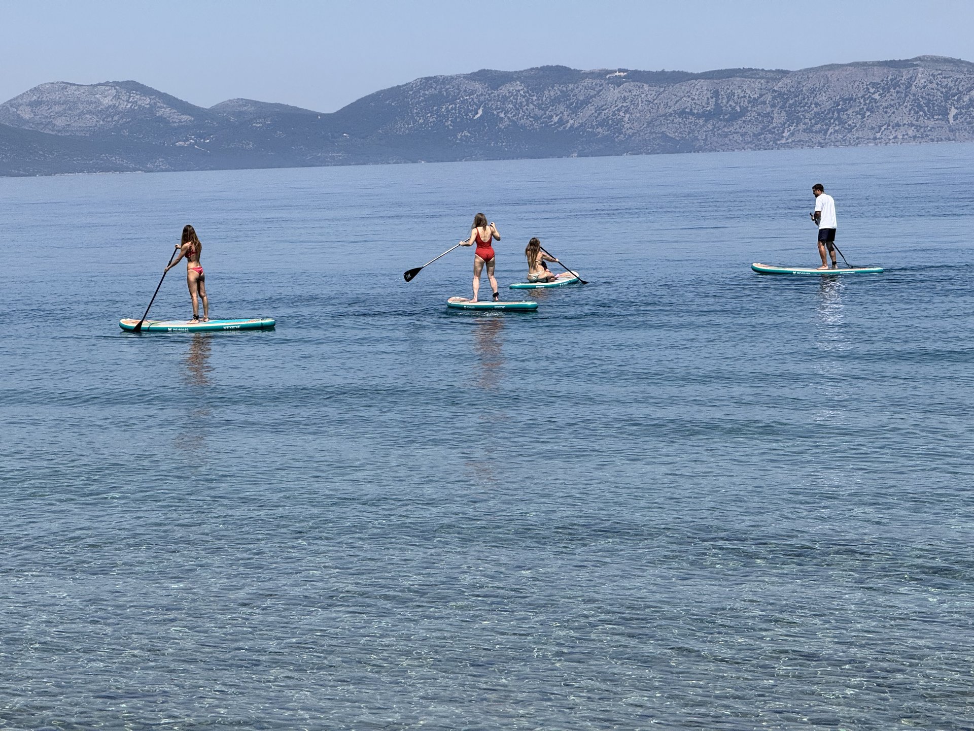 Özdere'de PinkApple SUP kiralama — İzmir kıyısı paddle board deneyimi