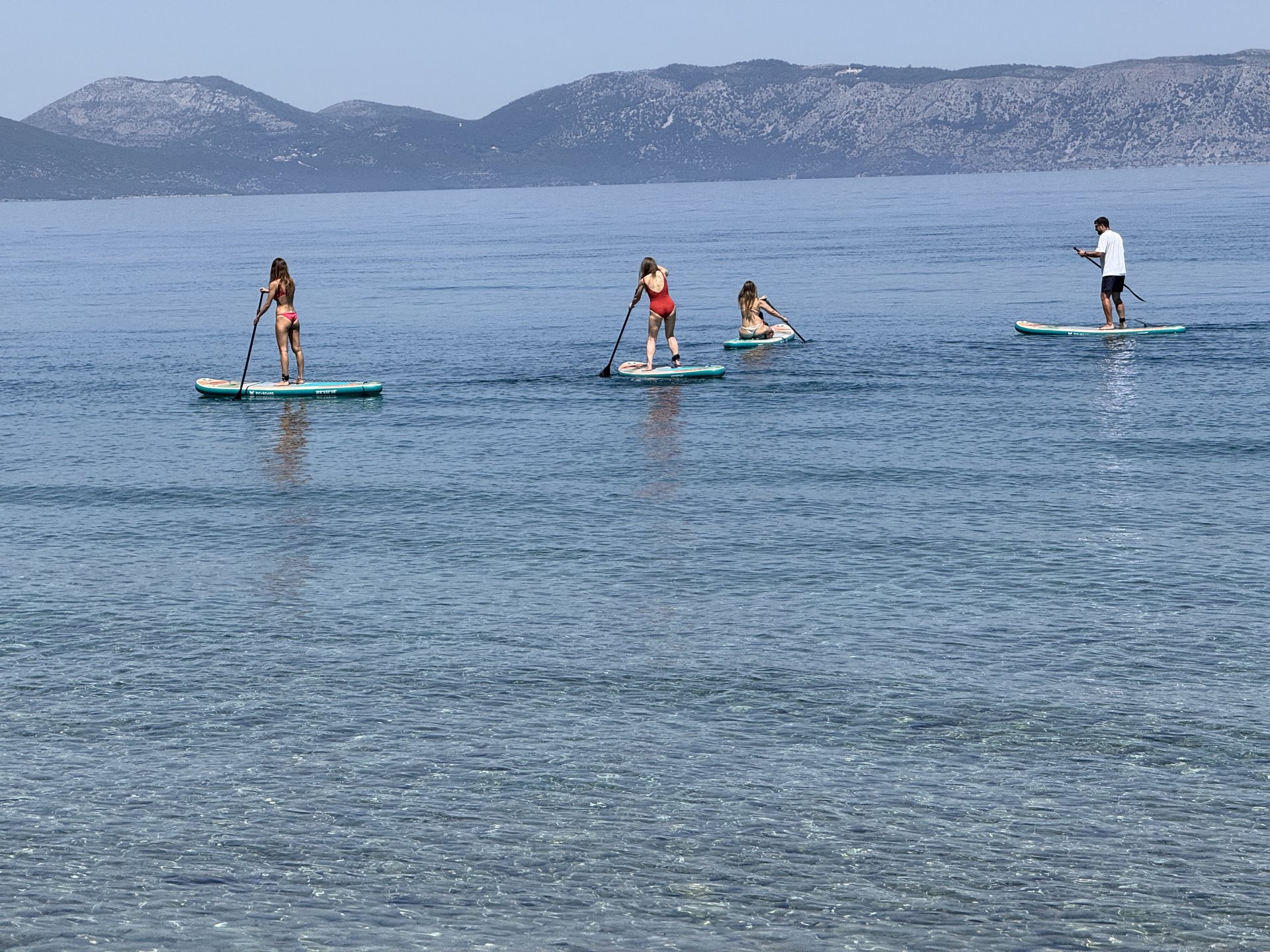 Seferihisar'da paddle board kiralama — Ege'nin el değmemiş koyları